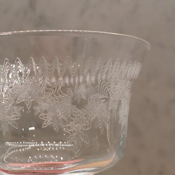 Vintage cocktail glass, champagne glass with design - Picture 8 of 9